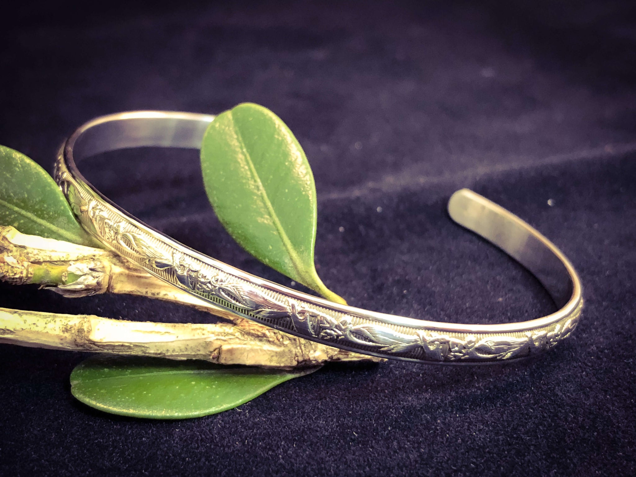Tiffany & Co Sterling Silver Paloma Picasso Olive Leaf Cuff Bracelet –  QUEEN MAY